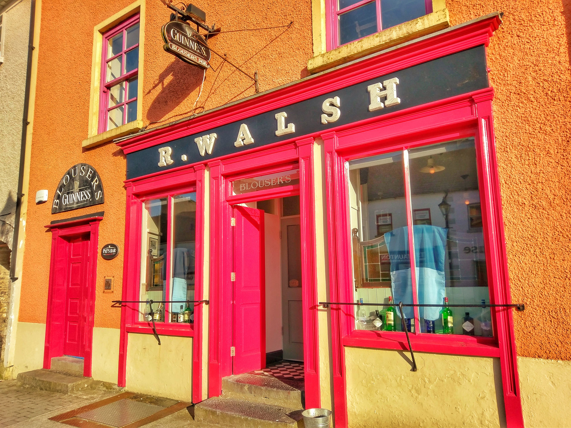 Blousers Traditional Westport Pub, Ireland